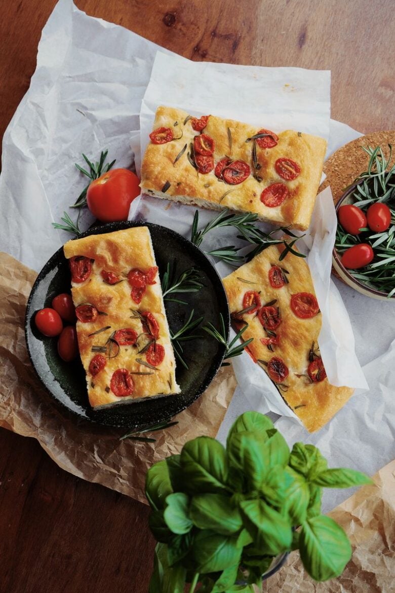 Focaccia barese: i forni storici di Bari dove assaggiarla Focaccia barese: i forni storici di Bari dove assaggiarla