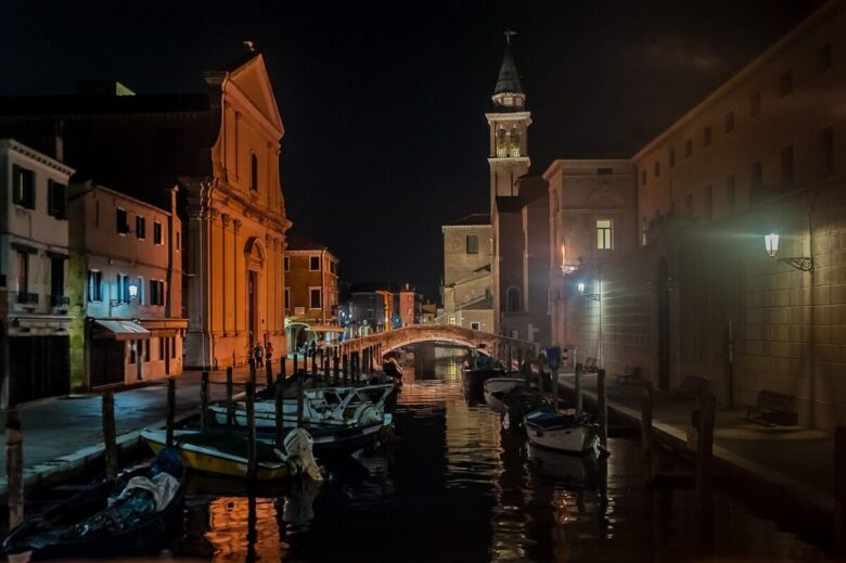 caorle, italy, veneto, church, architecture, bridge, evening, atmosphere, town, old town, nature, venezia, venice, romantic, night, italian, gondola, water, canal, old, tourism, europe, channel, gondolier, travel, venetian