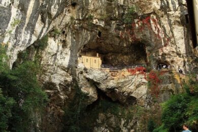 Secondo una leggenda se bevi da questa sorgente potresti trovare l’anima gemella