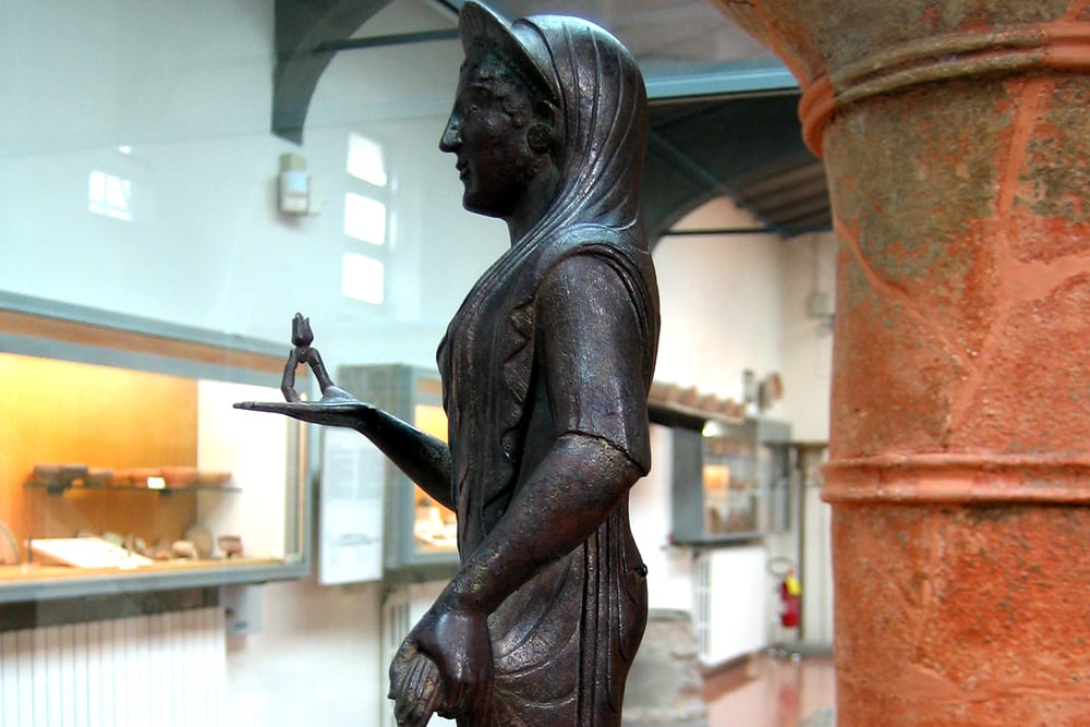Marzabotto_Statuetta_votiva_del_Museo_Nazionale_Etrusco Marzabotto_Statuetta_votiva_del_Museo_Nazionale_Etrusco