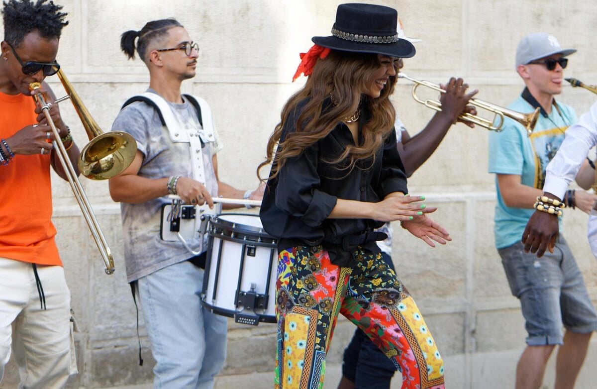 Buskers