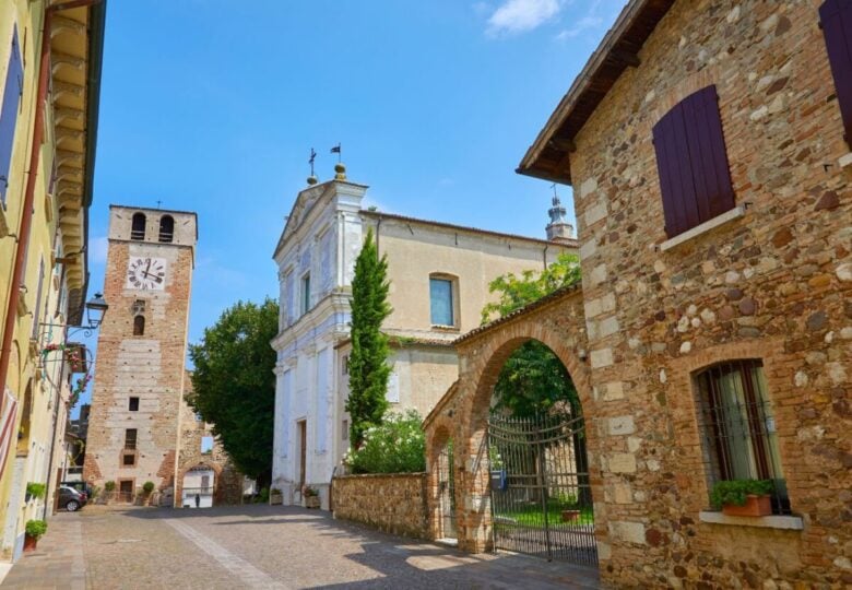 Castellaro Lagusello cosa vedere