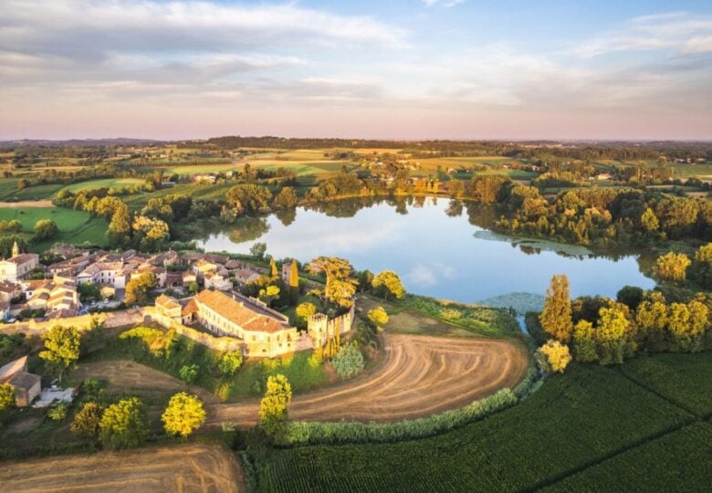 Castellaro Lagusello lago a forma di cuore