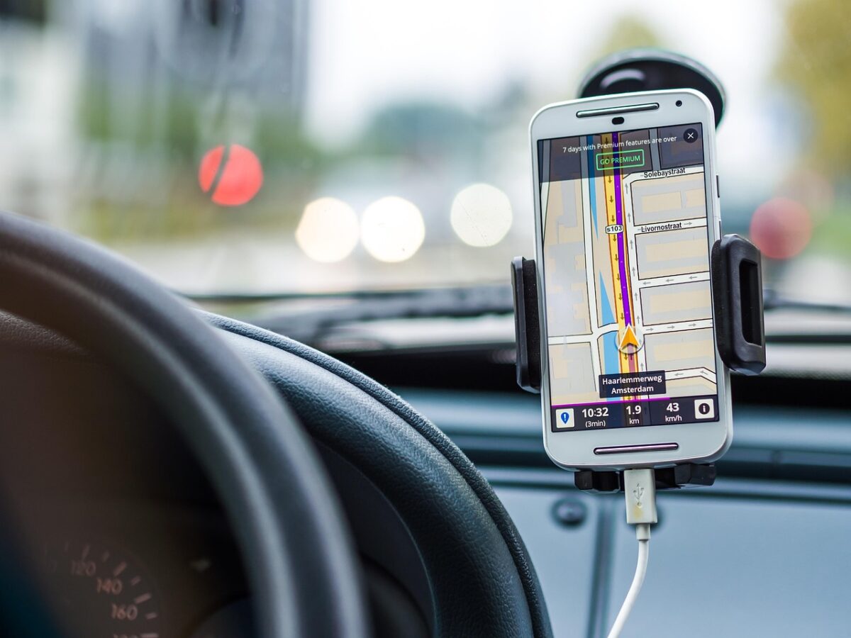 Guidare, Auto Guidare, Auto