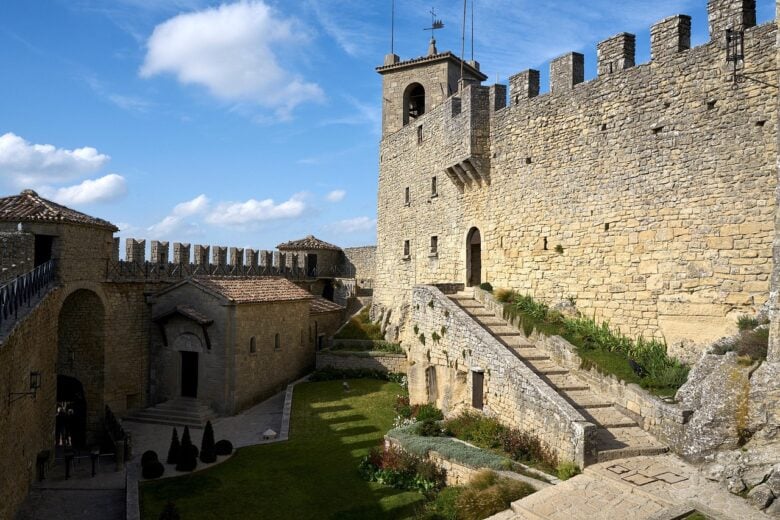 San, Marino