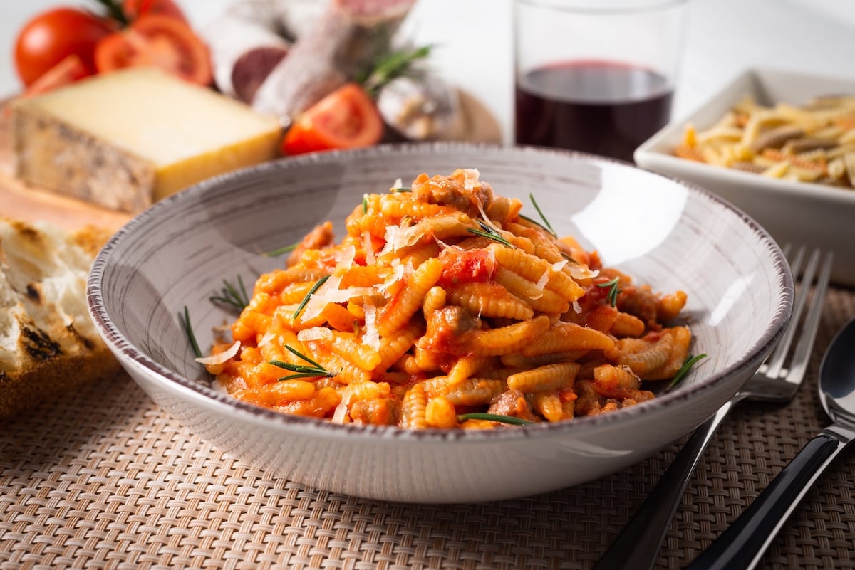 Malloreddus,Campidanese,,Dish,Of,Typical,Pasta,From,Sardinia,With,Meat Malloreddus,Campidanese,,Dish,Of,Typical,Pasta,From,Sardinia,With,Meat