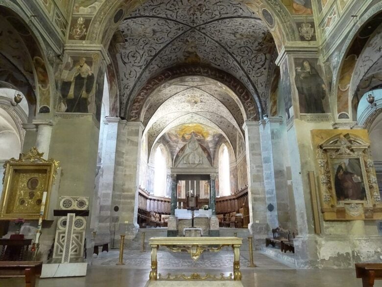 abbazia-farfa-italy