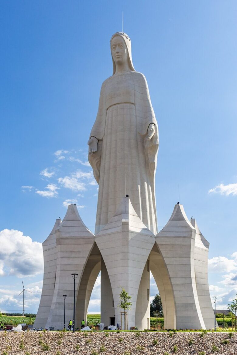 madonna-misericordia-polonia