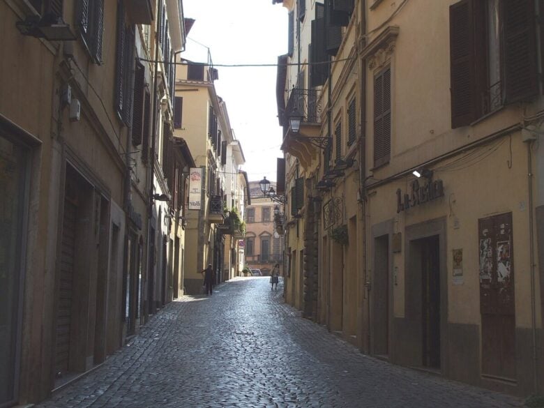Velletri_-_corso_della_Repubblica