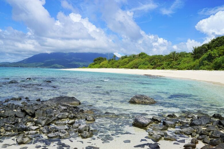 Isola, Deserta