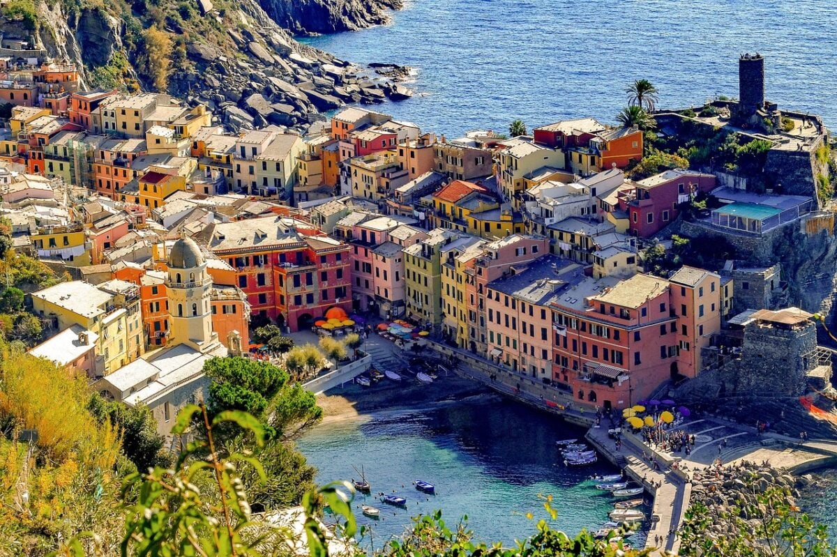 Panorama, Italia