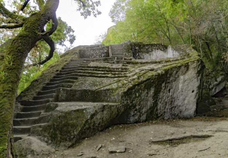 Piramide Etrusca di Bomarzo tuscia