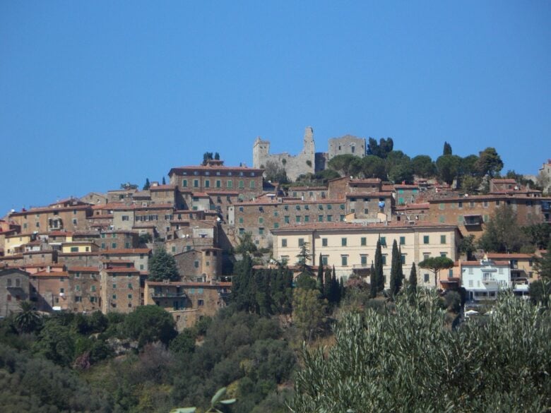 Borghi, Di