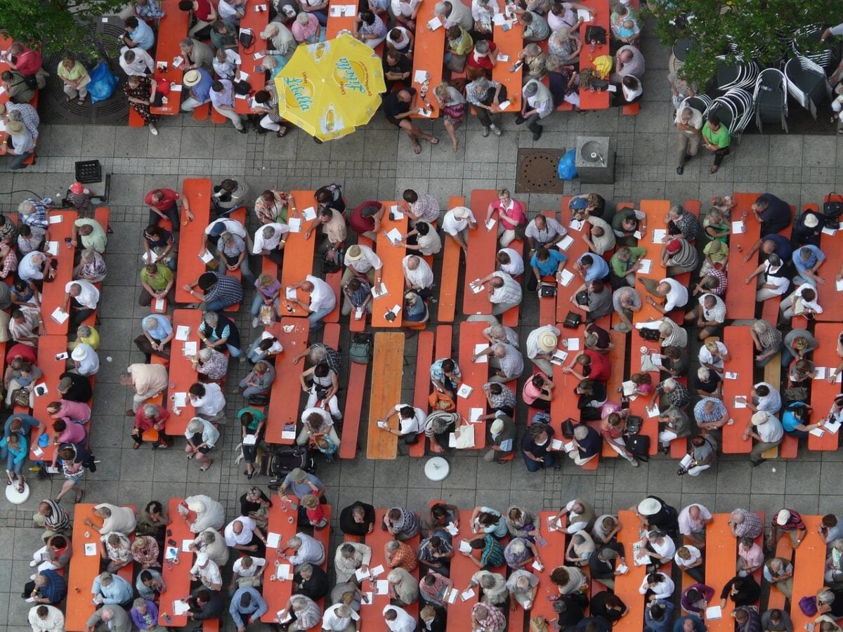 Festa, Della Festa, Della