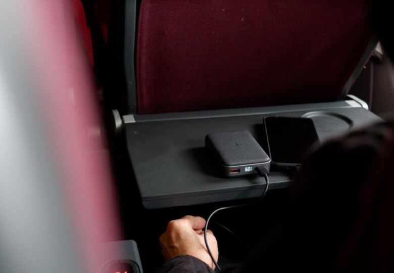 Power bank in aereo