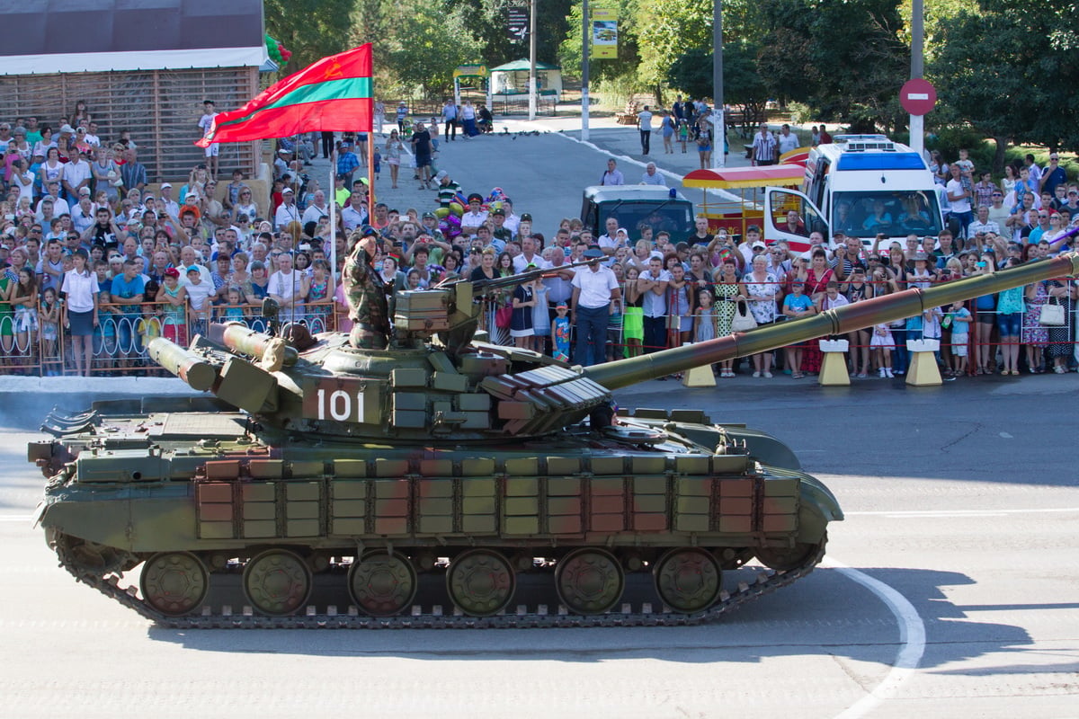 transnistria-tank-ue transnistria-tank-ue