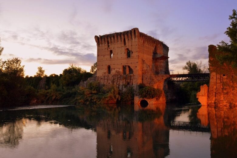 torre, reflection, water, medieval, mincio, river, borghetto, italy, torrent, trees, nature, bridge