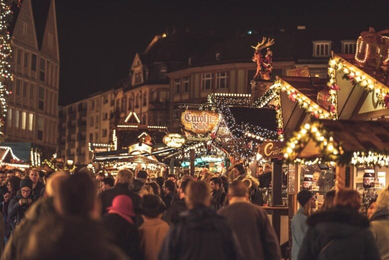 christmas market, christmas, frankfurt, germany, advent, decoration, market, lights, light, bell, stall, evening, night, bells, sale, colorful, shining, xmas, germany christmas, frankfurt christmas, frankfurt christmas market, christkindelmarkt, celebration, winter, city, brown sales, brown market, christmas market, christmas market, christmas market, christmas market, christmas market